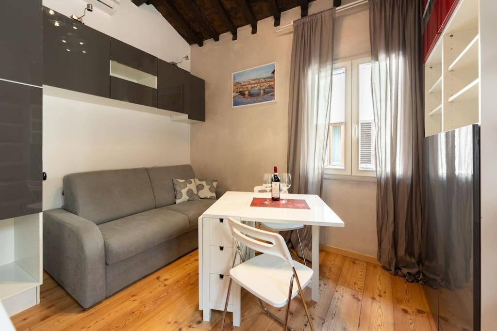 Keys Of Italy - Guantomono 15 - Monolocale Conveniente E Centralissimo * Florencia