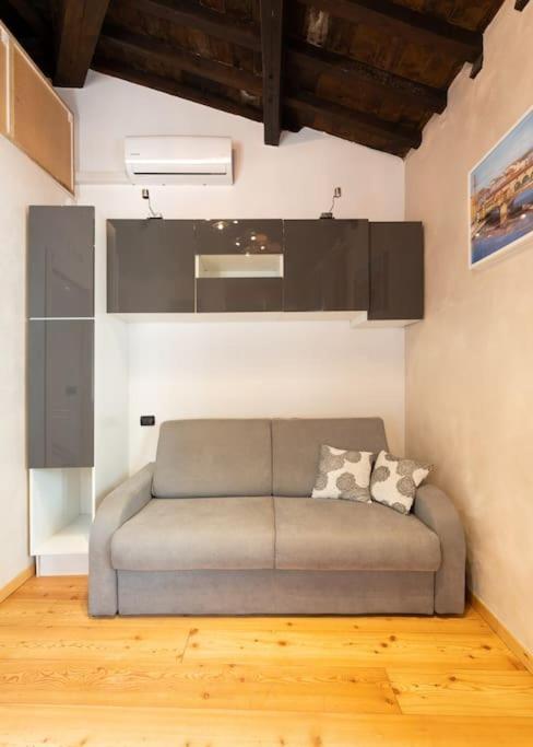 Keys Of Italy - Guantomono 15 - Monolocale Conveniente E Centralissimo Florencia