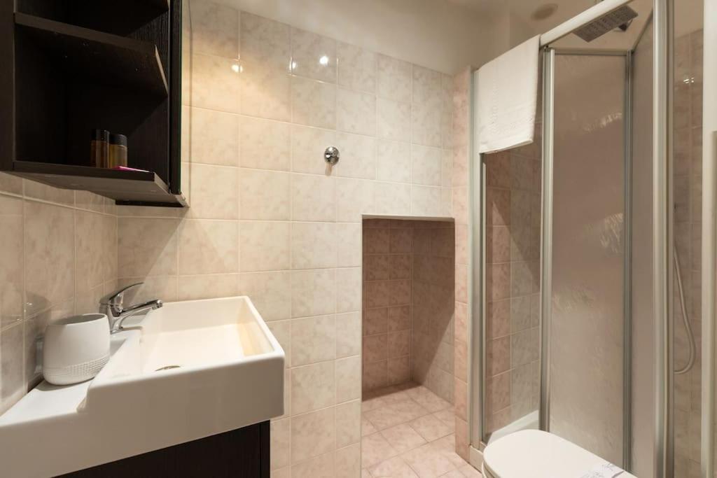 Keys Of Italy - Guantomono 15 - Monolocale Conveniente E Centralissimo Apartamento